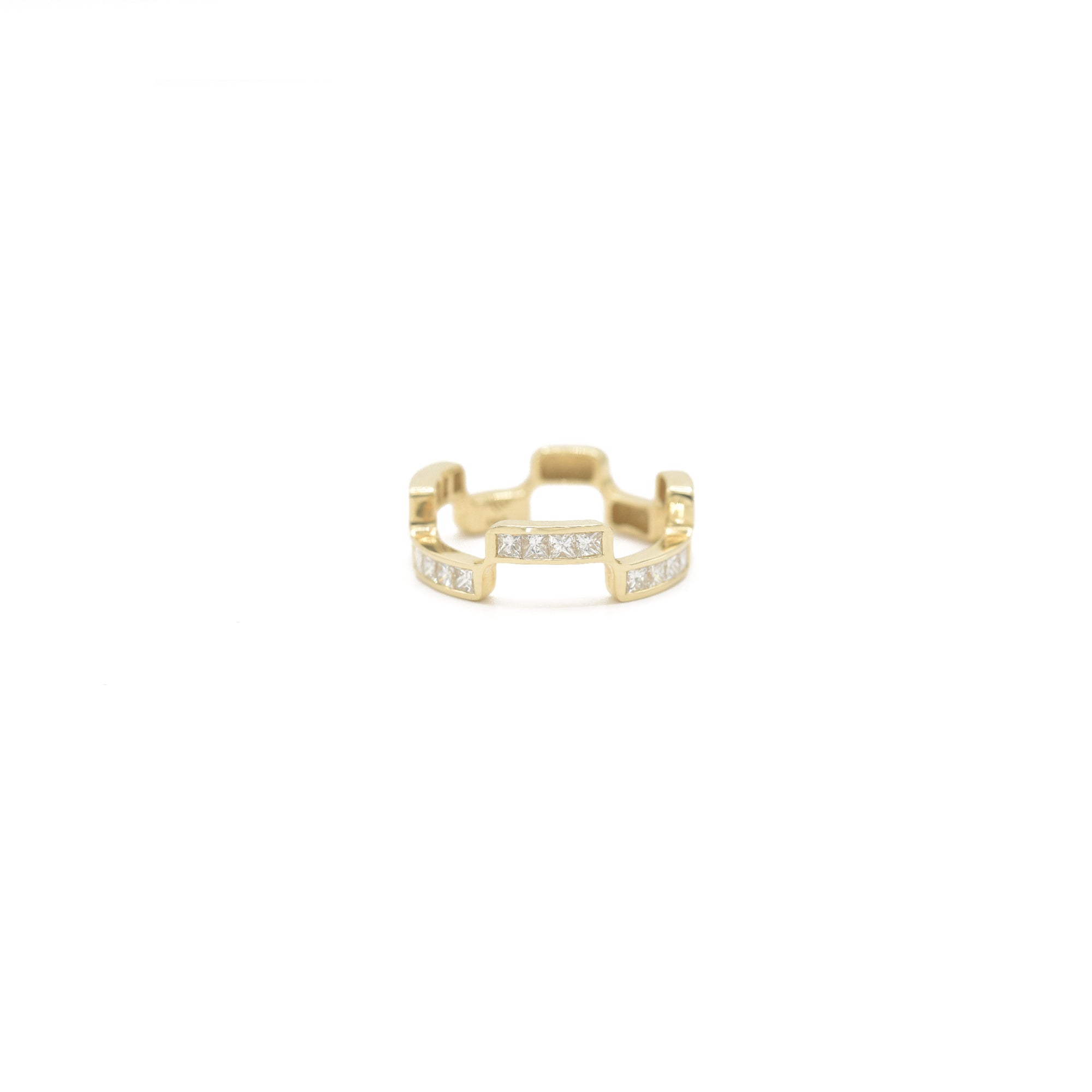 Hand in Hand Ring