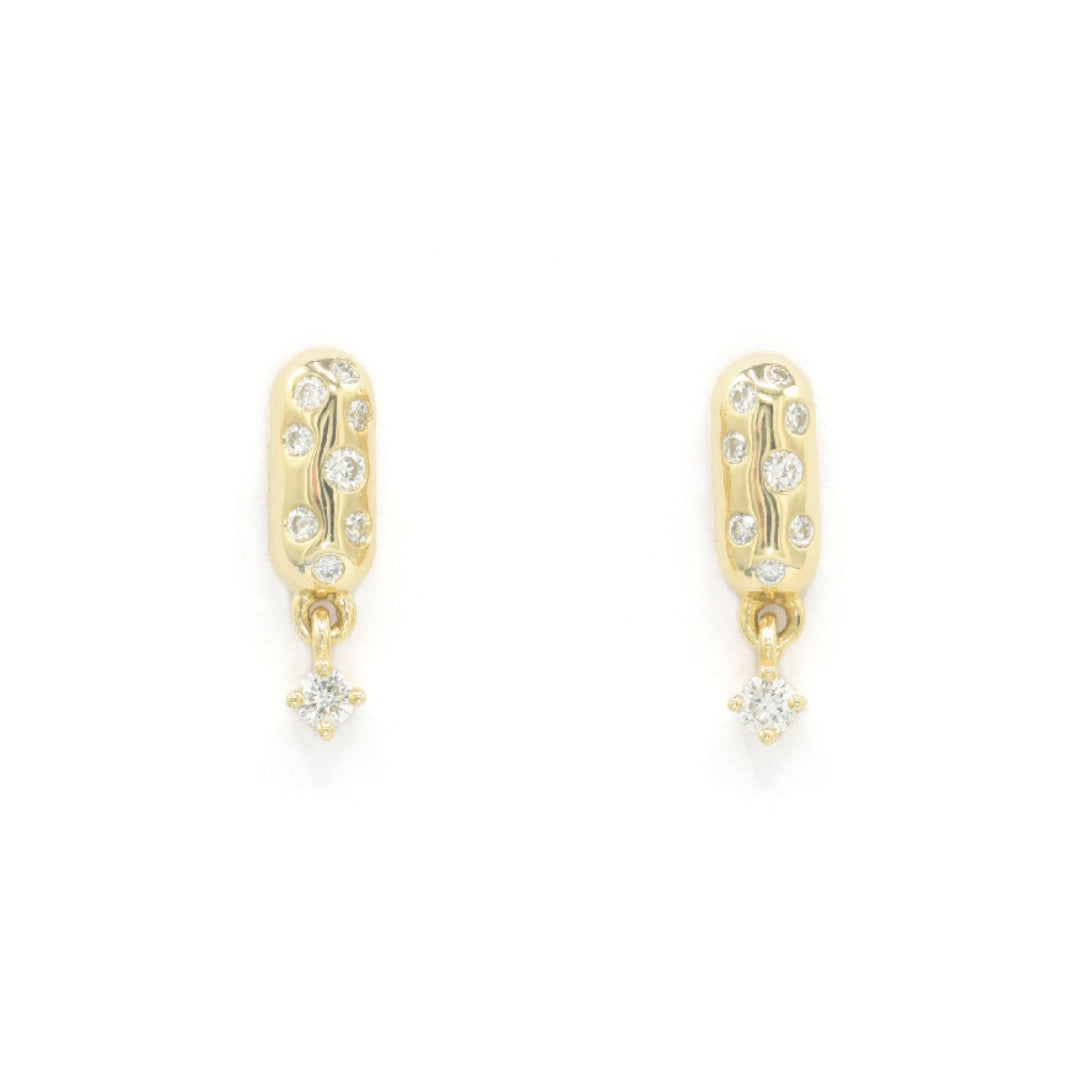 Winnie Studs