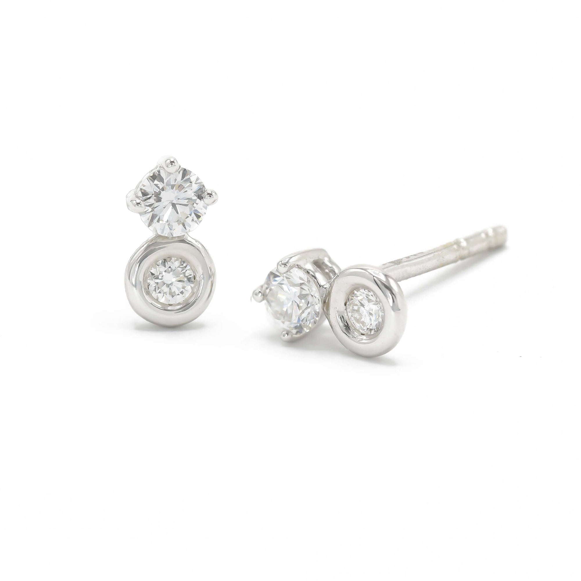 Bubble Studs Earrings BONDEYE JEWELRY ® White Gold Single