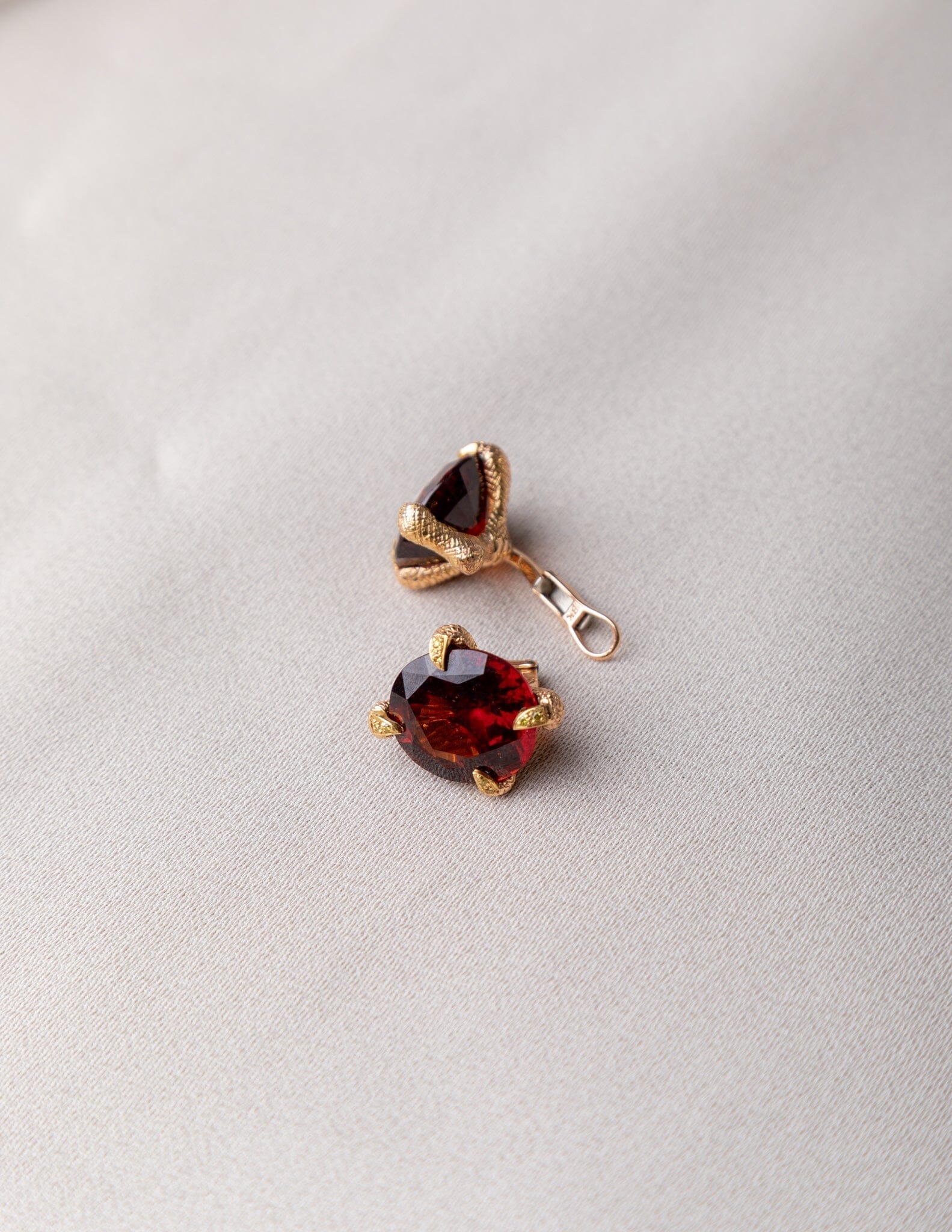 BVLGARI Bordeaux Cuff Links BONDEYE JEWELRY ®
