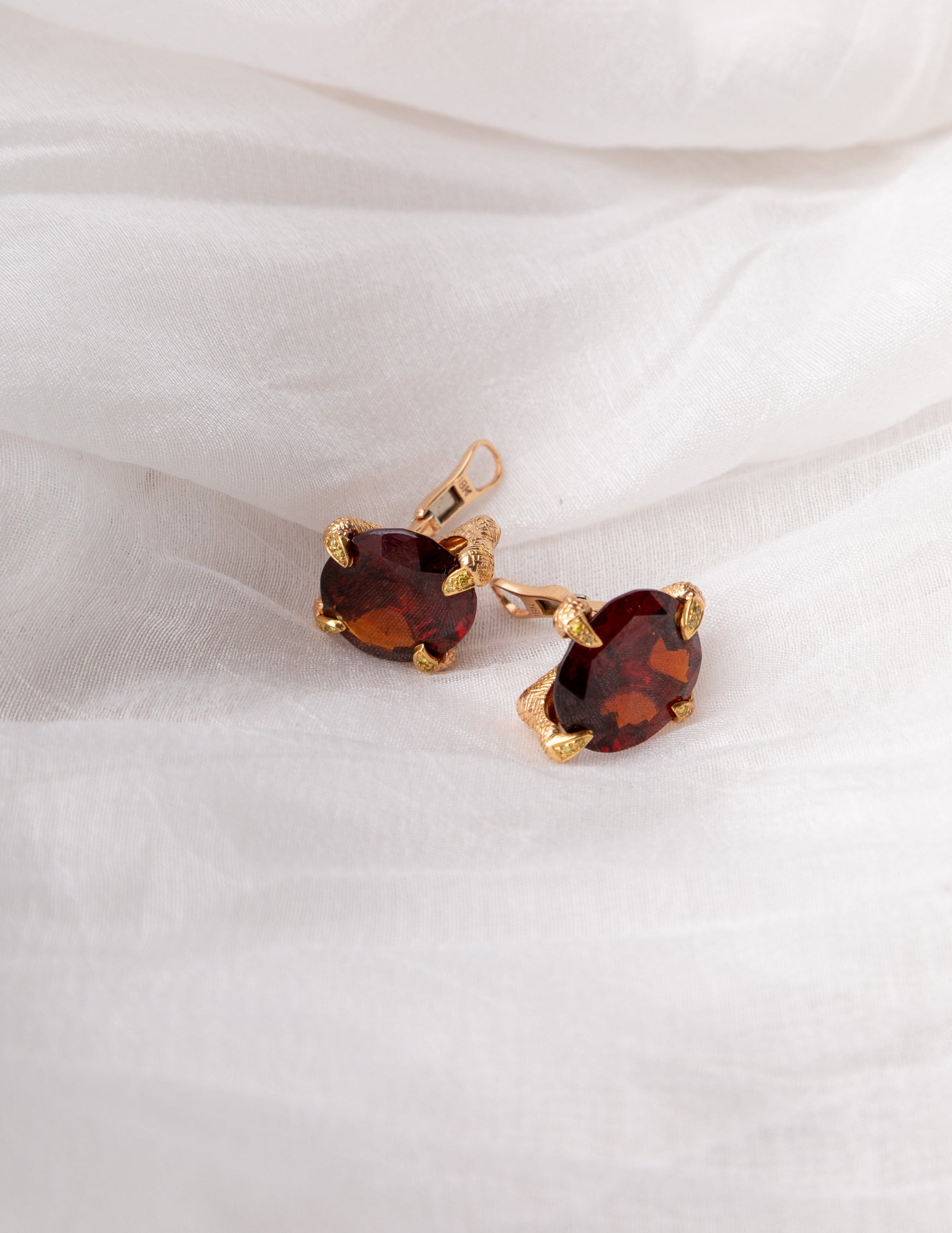 BVLGARI Bordeaux Cuff Links BONDEYE JEWELRY ®