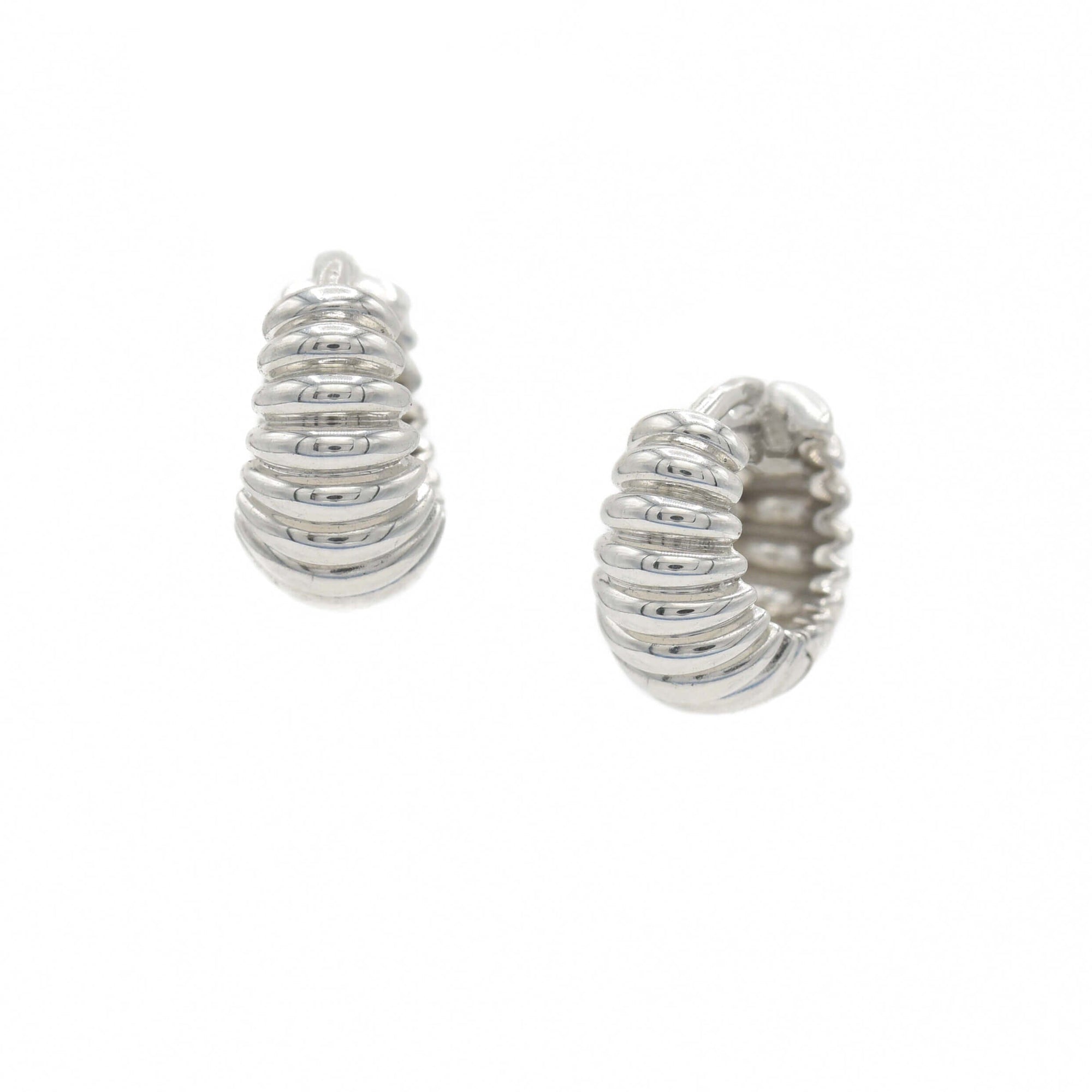 Puffies Earrings BONDEYE JEWELRY ® Pair White Gold