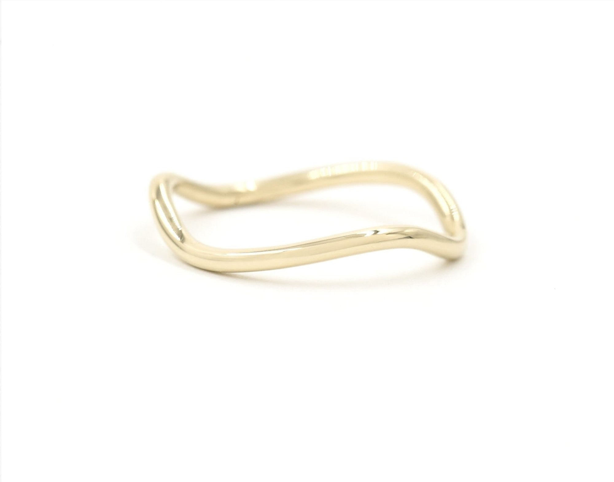 Solid Gold Wave Ring Rings BONDEYE JEWELRY ® Yellow Gold 2