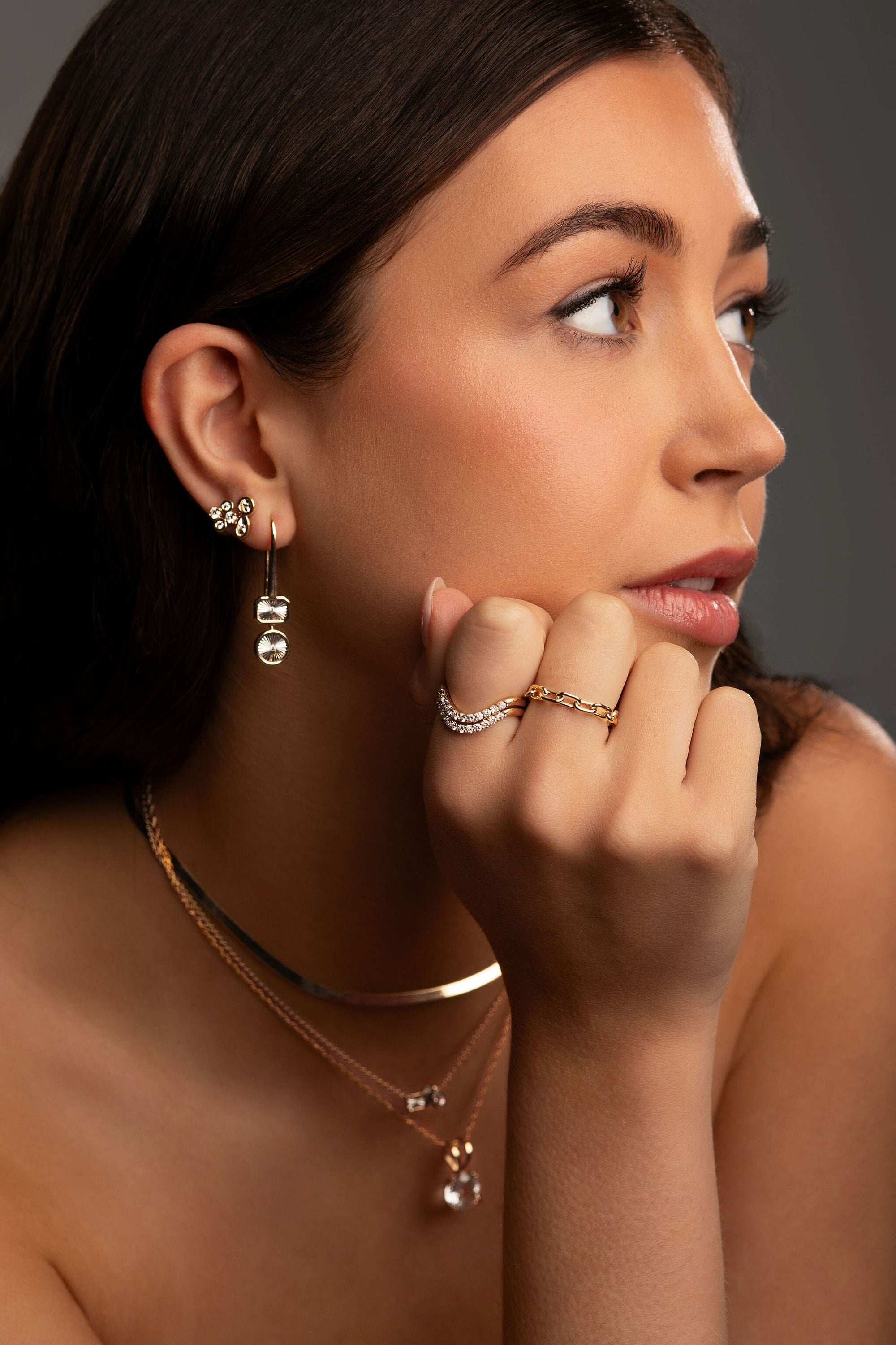 Level Up Your Style: The Art of Mixing Gold and Silver Jewelry