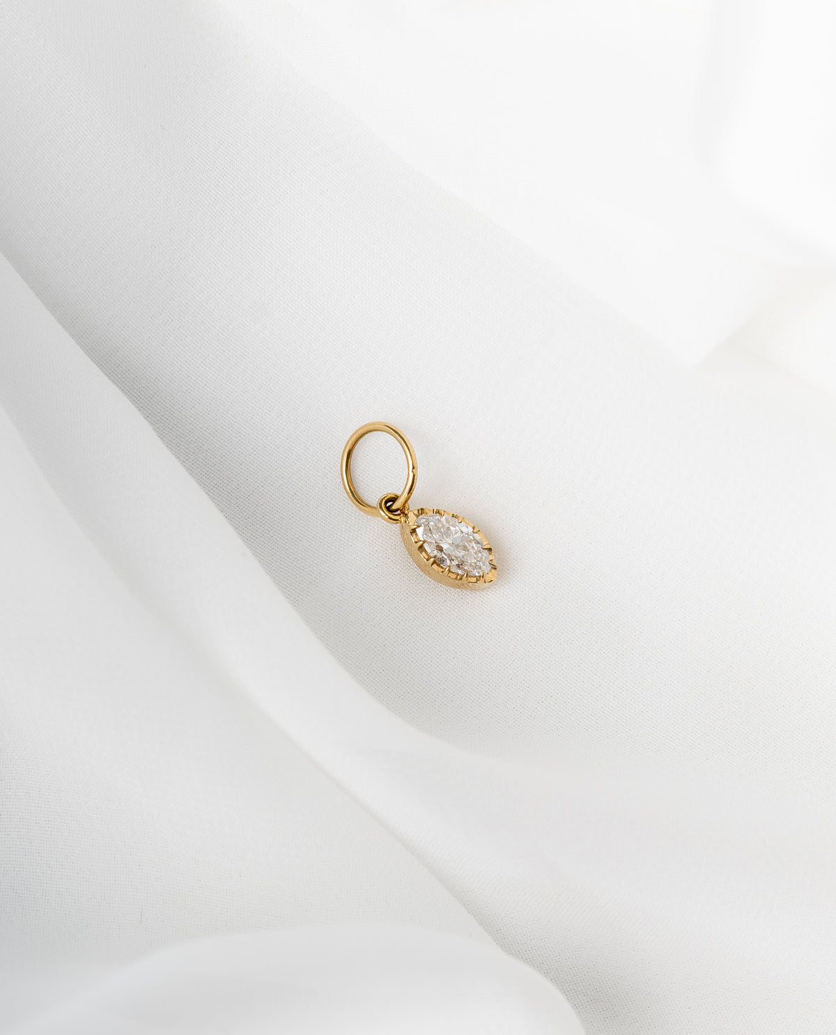 Amour Marquise Diamond Pendant - BONDEYE JEWELRY ®
