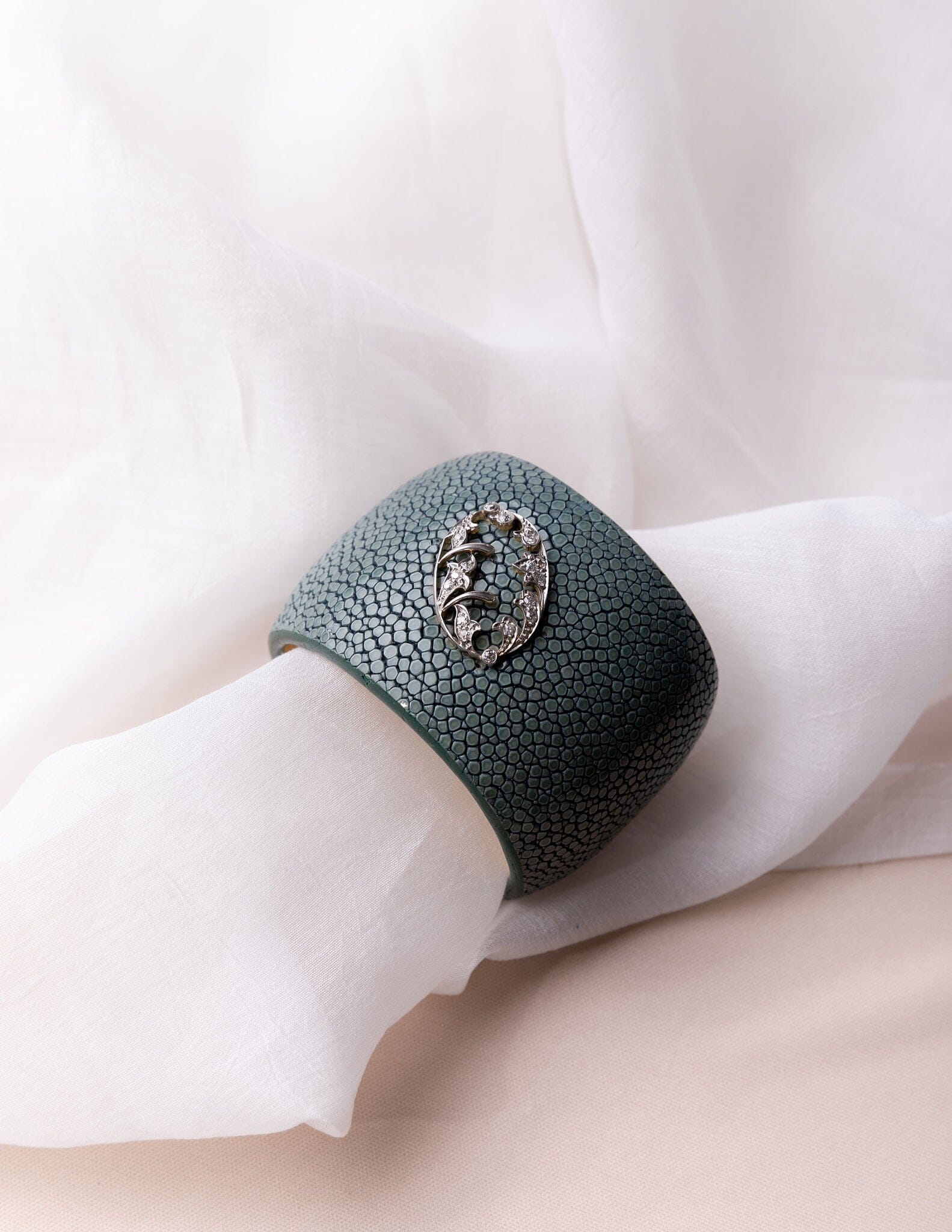 Art Deco Stingray Diamond Cuff  - BONDEYE JEWELRY ®