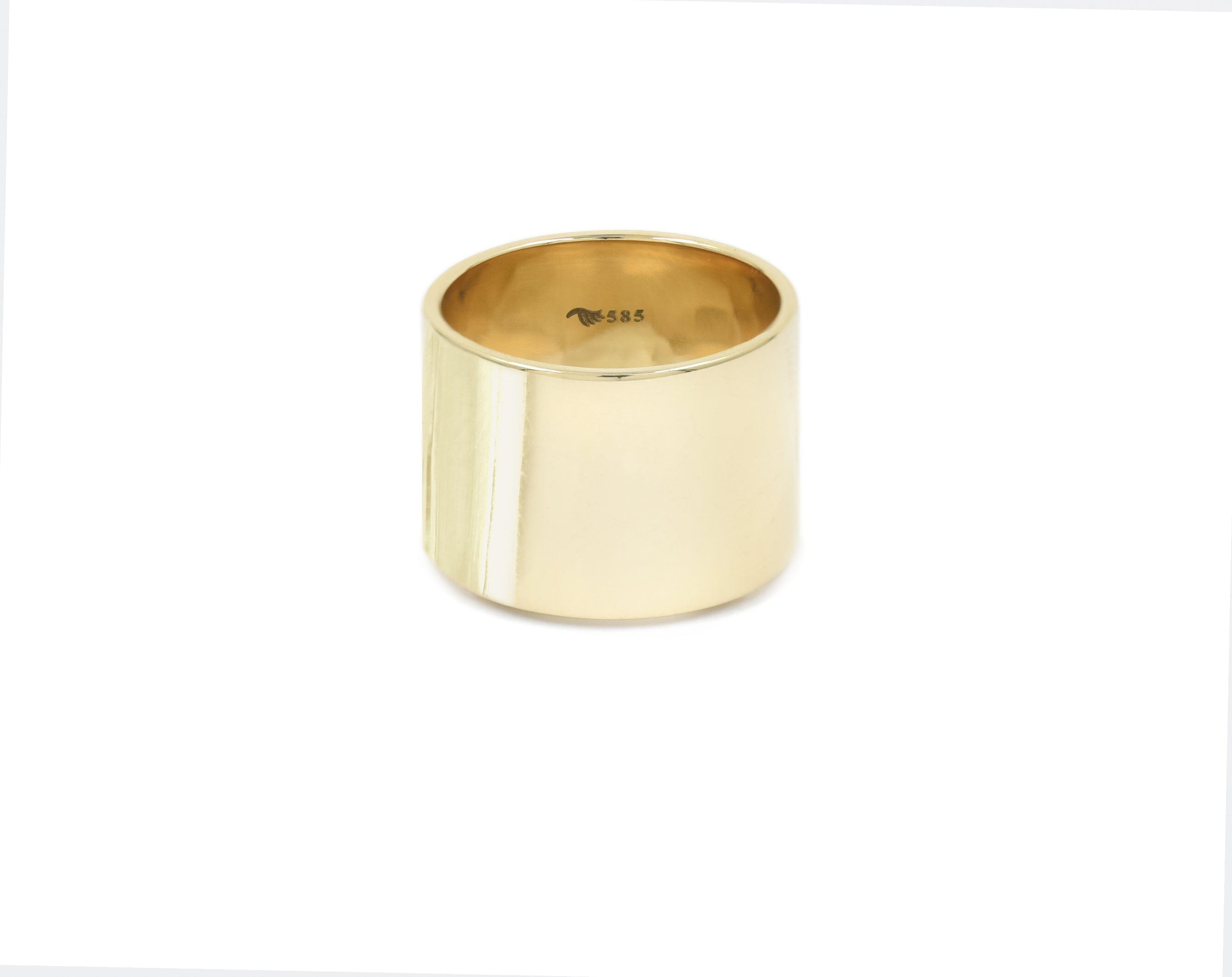 Sleek Solid Gold Milani Band Rings - BONDEYE JEWELRY ®