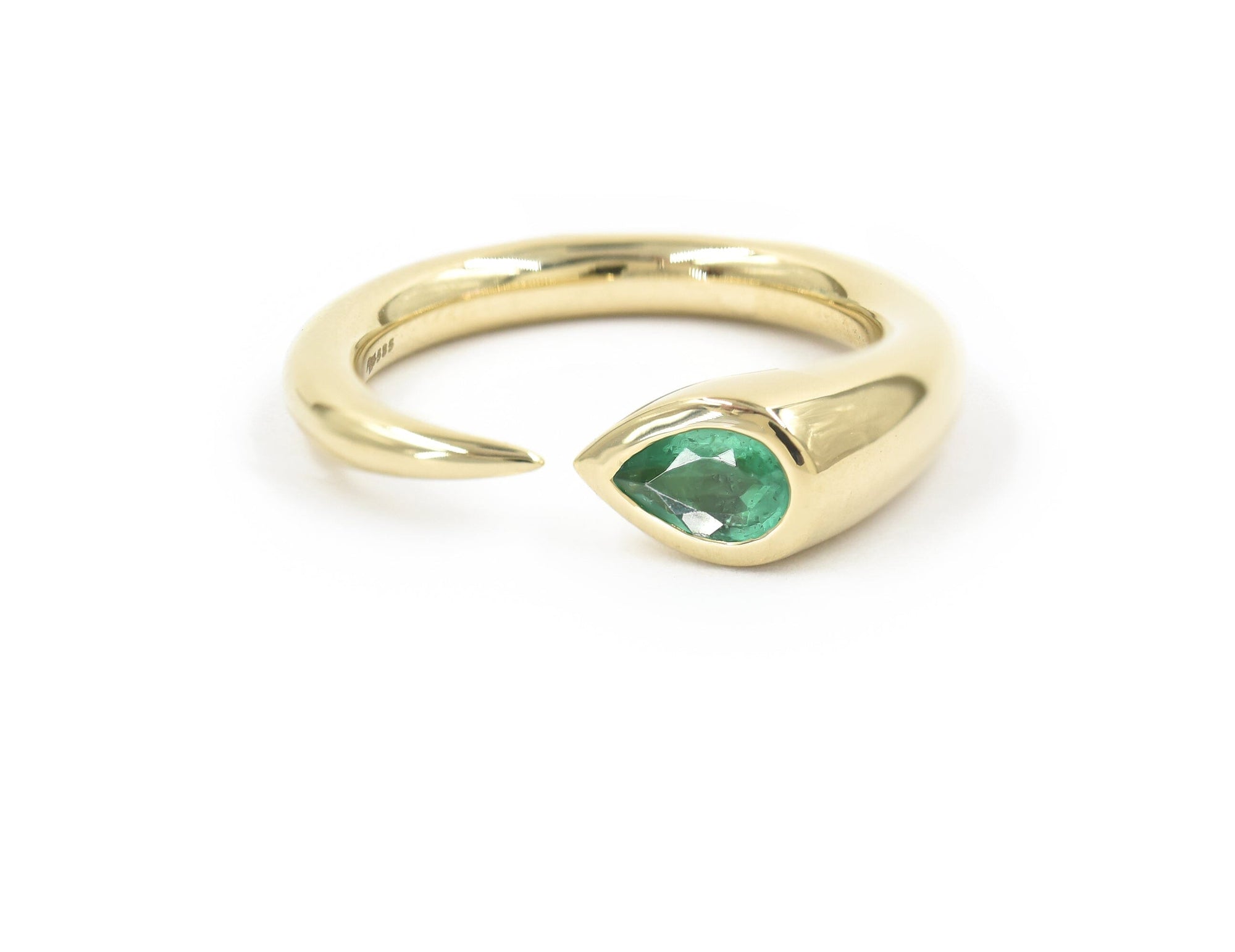 Twisted to Perfection Emerald Ring Rings - BONDEYE JEWELRY ®