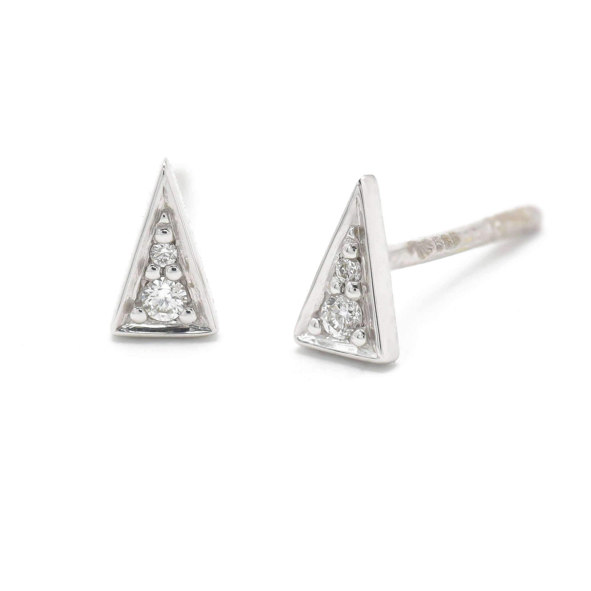 Angled Studs Earrings BONDEYE JEWELRY ® White Gold Single 