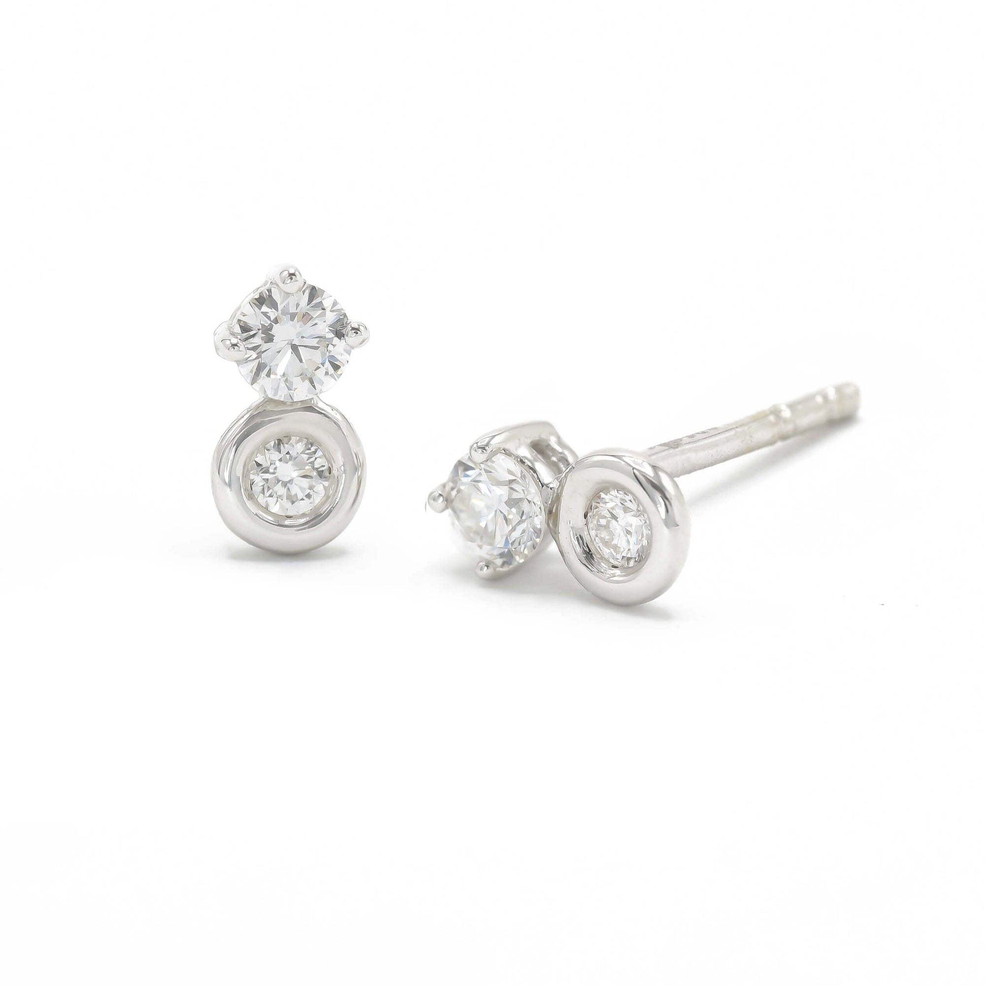 Bubble Studs Earrings BONDEYE JEWELRY ® White Gold Single 