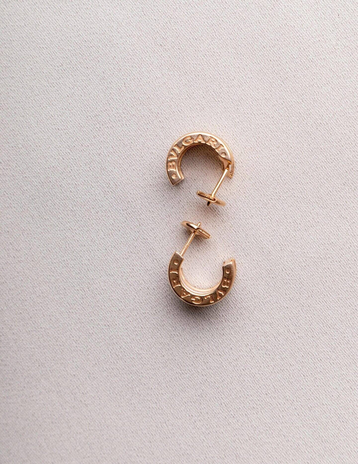 BVLGARI Signature Hoops BONDEYE JEWELRY ® 