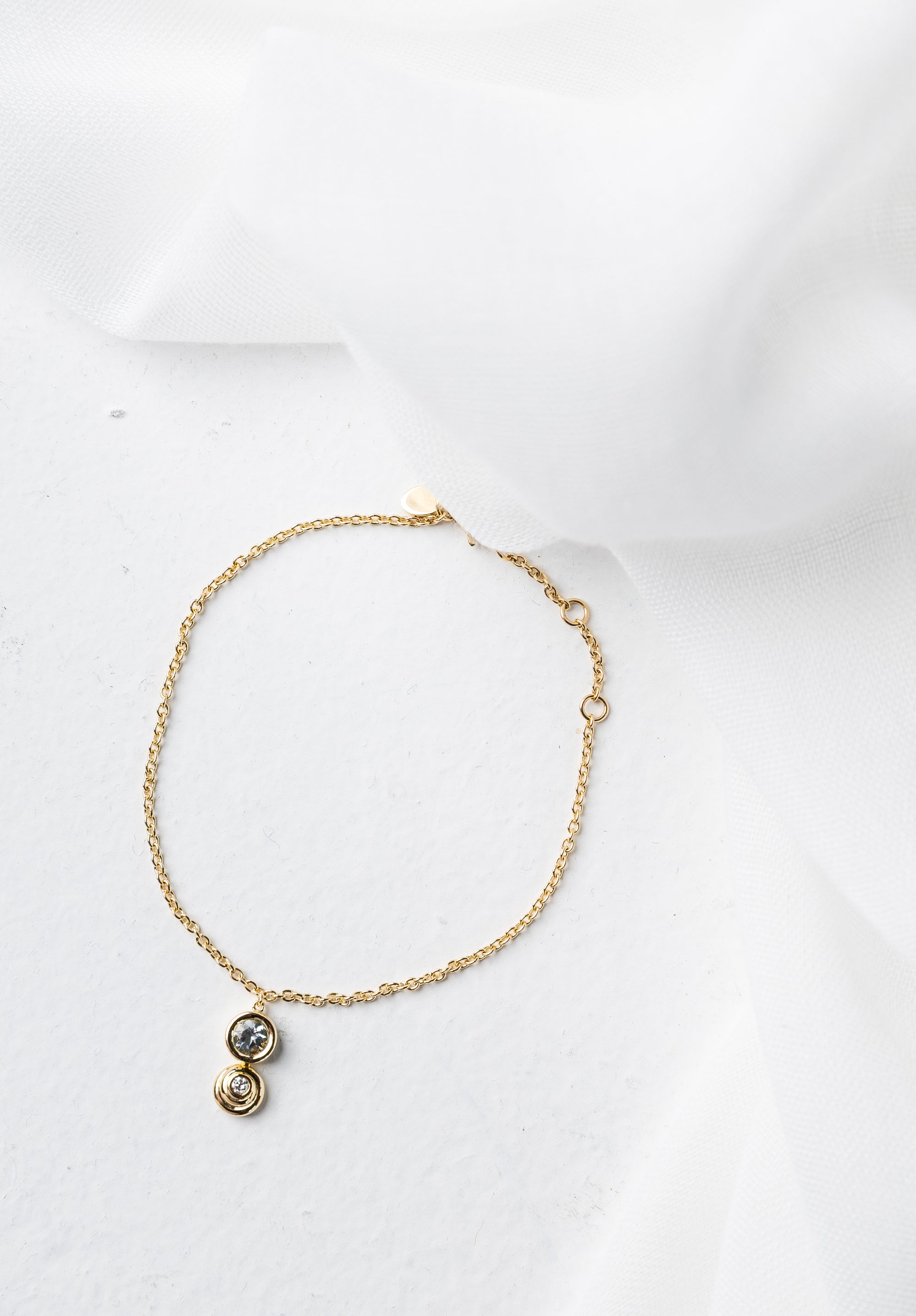 Sarah Bracelet in 14K gold with aquamarine and white diamonds