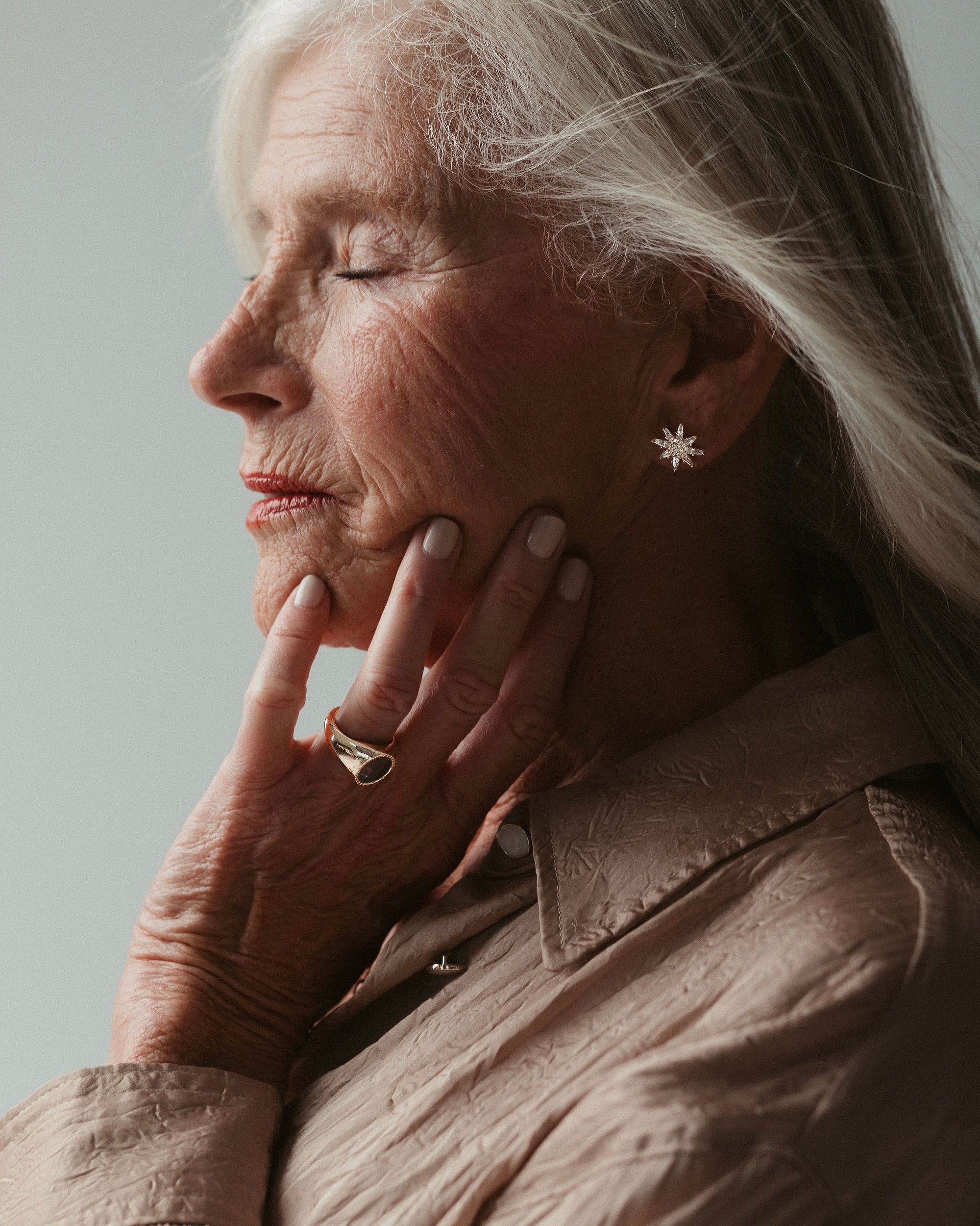 Markle Signet Ring - BONDEYE JEWELRY ®