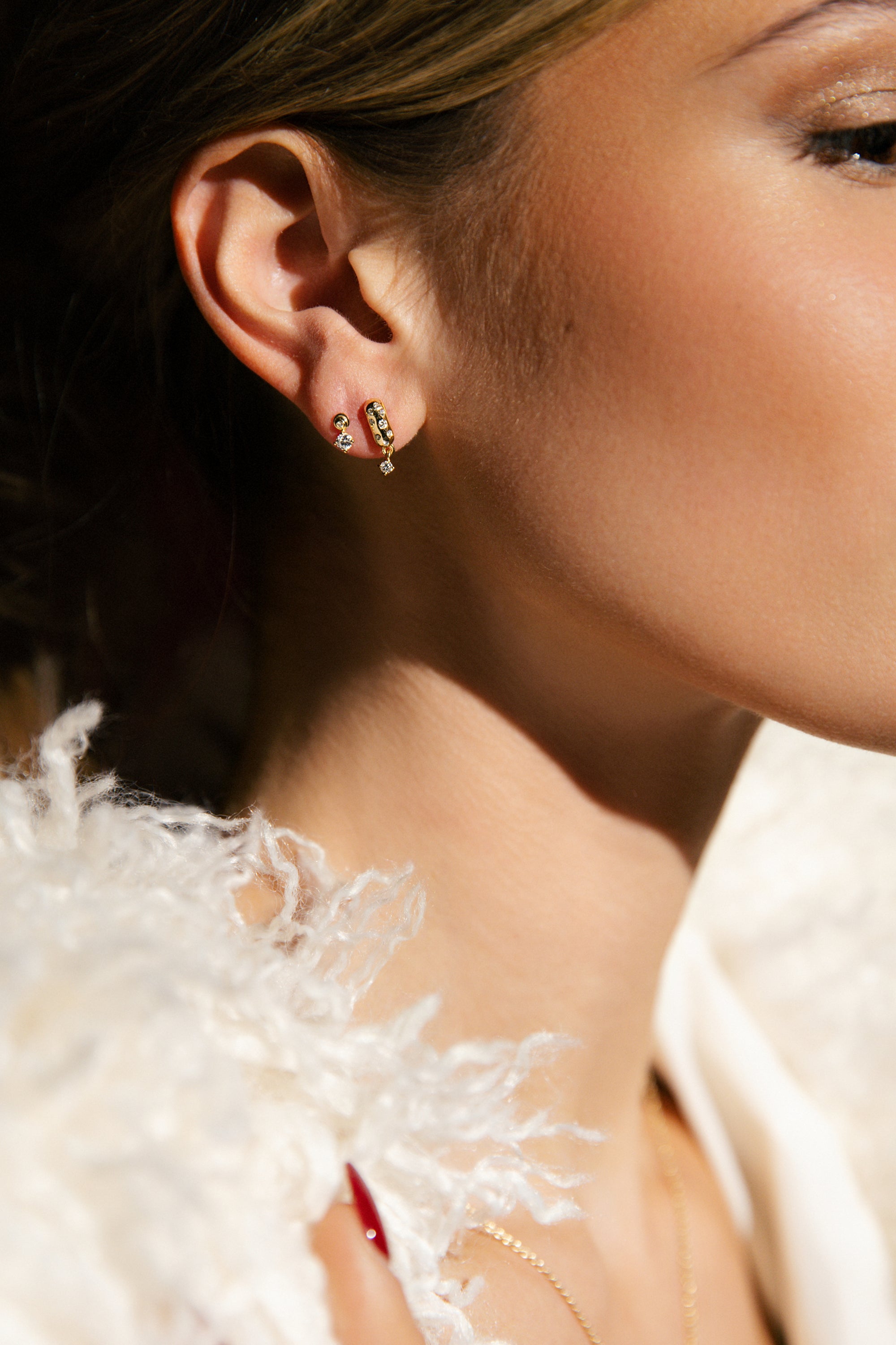 Single Winnie Diamond Stud - BONDEYE JEWELRY ®
