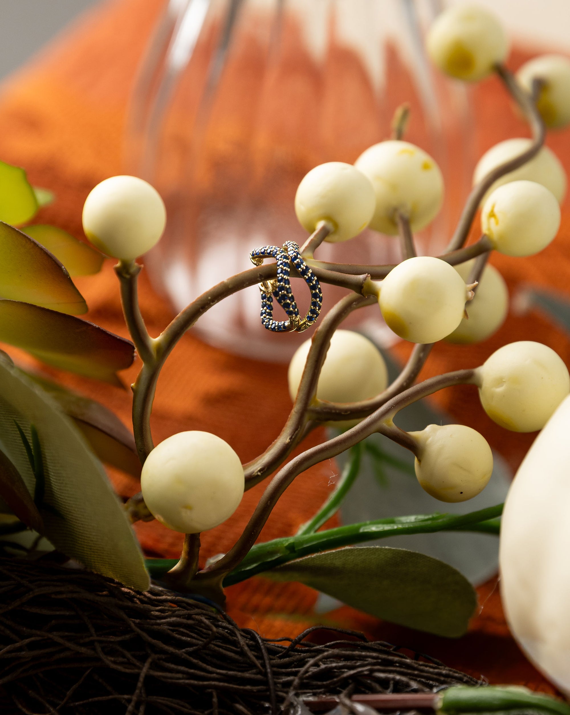 Small hinged wave hoops, Full Pavé