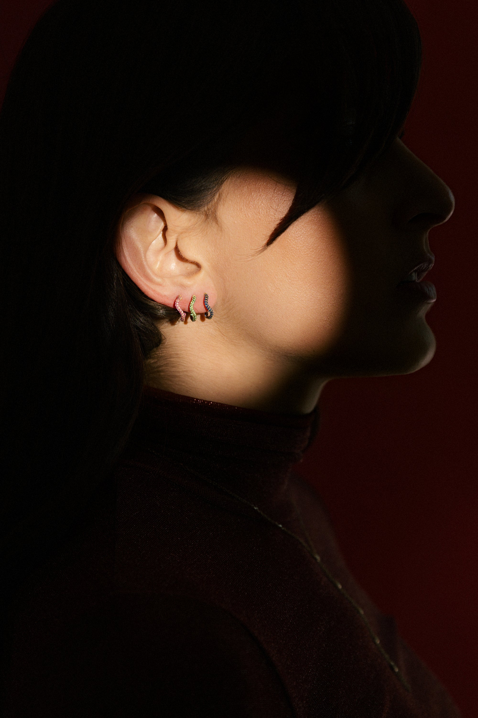 Small hinged wave hoops, Full Pavé