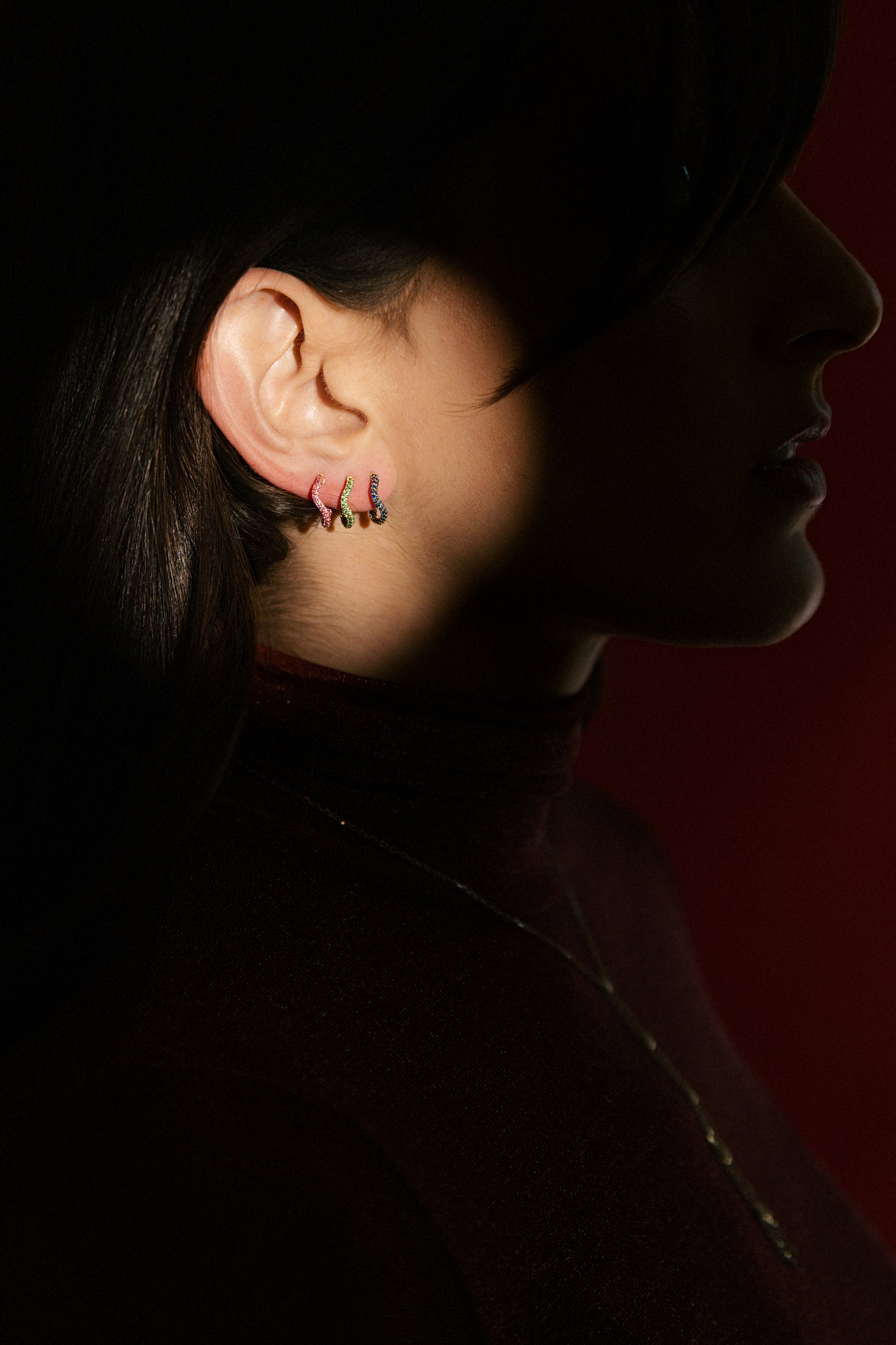 Small hinged wave hoops, Full Pavé