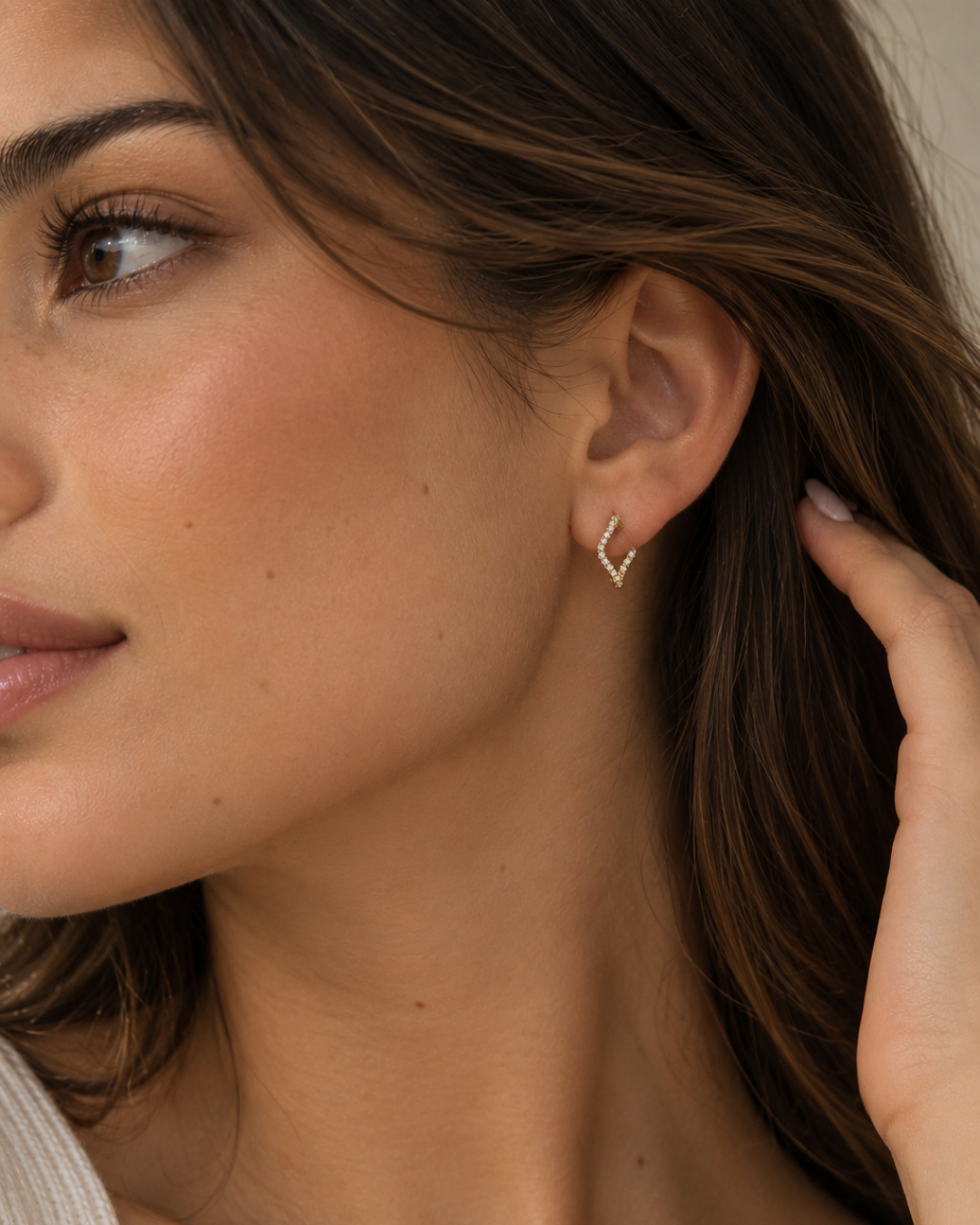 Small Hinged Wave Hoops, Full Pavé Diamonds - BONDEYE JEWELRY ®