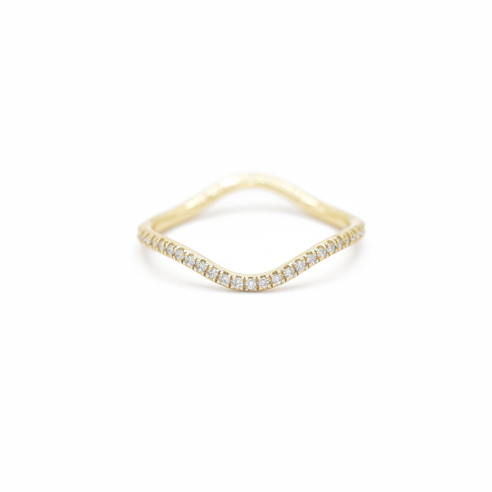 White Diamond Wave Ring - BONDEYE JEWELRY ®