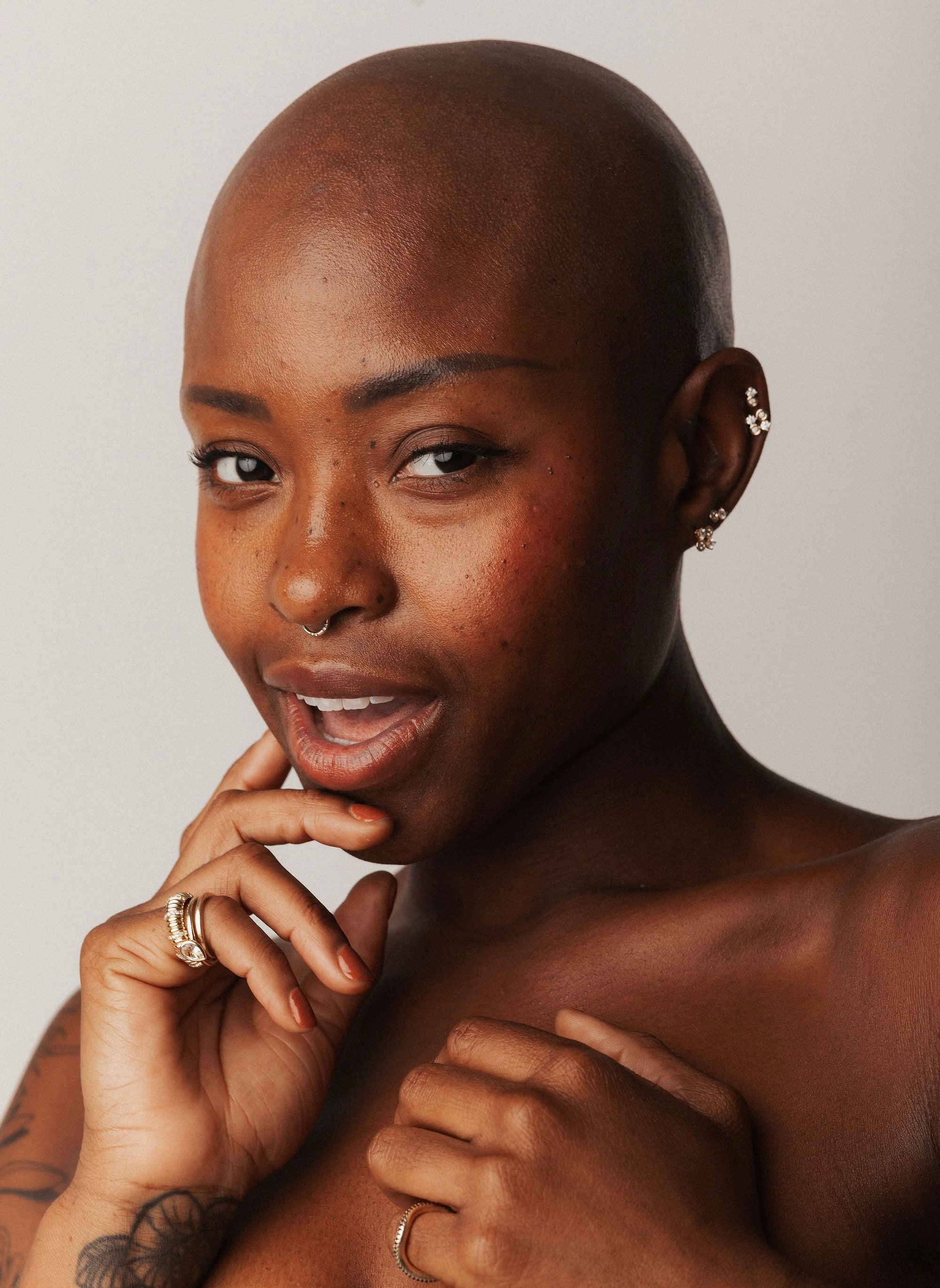 White Topaz Pear Cut Mini Jollie Ring - BONDEYE JEWELRY ®